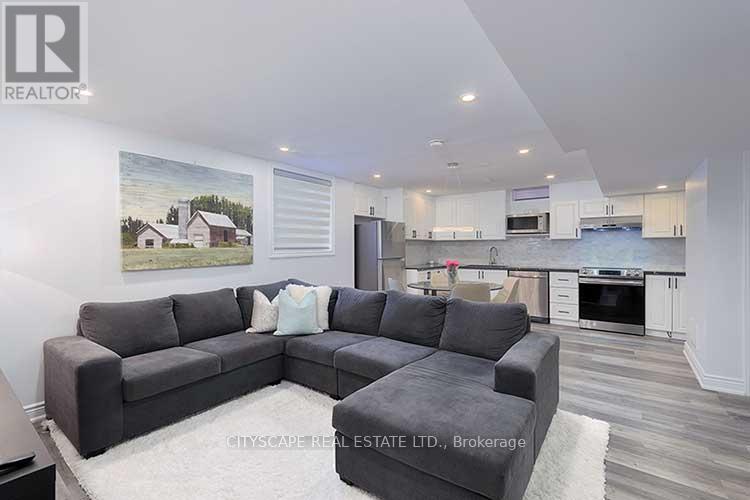 Photo 25 of 3170 Southwind Road, Mississauga ON