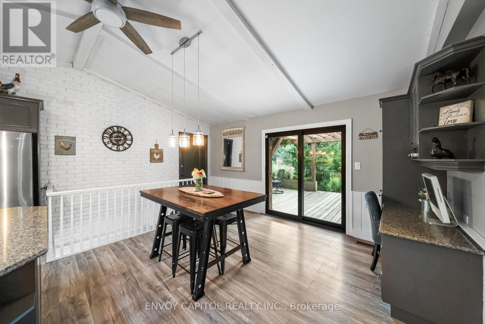 Photo 12 of 11636 6th Line, Milton ON