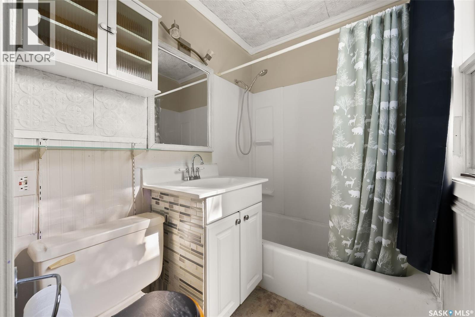 Photo 14 of 1270 Pasqua Street, Regina SK