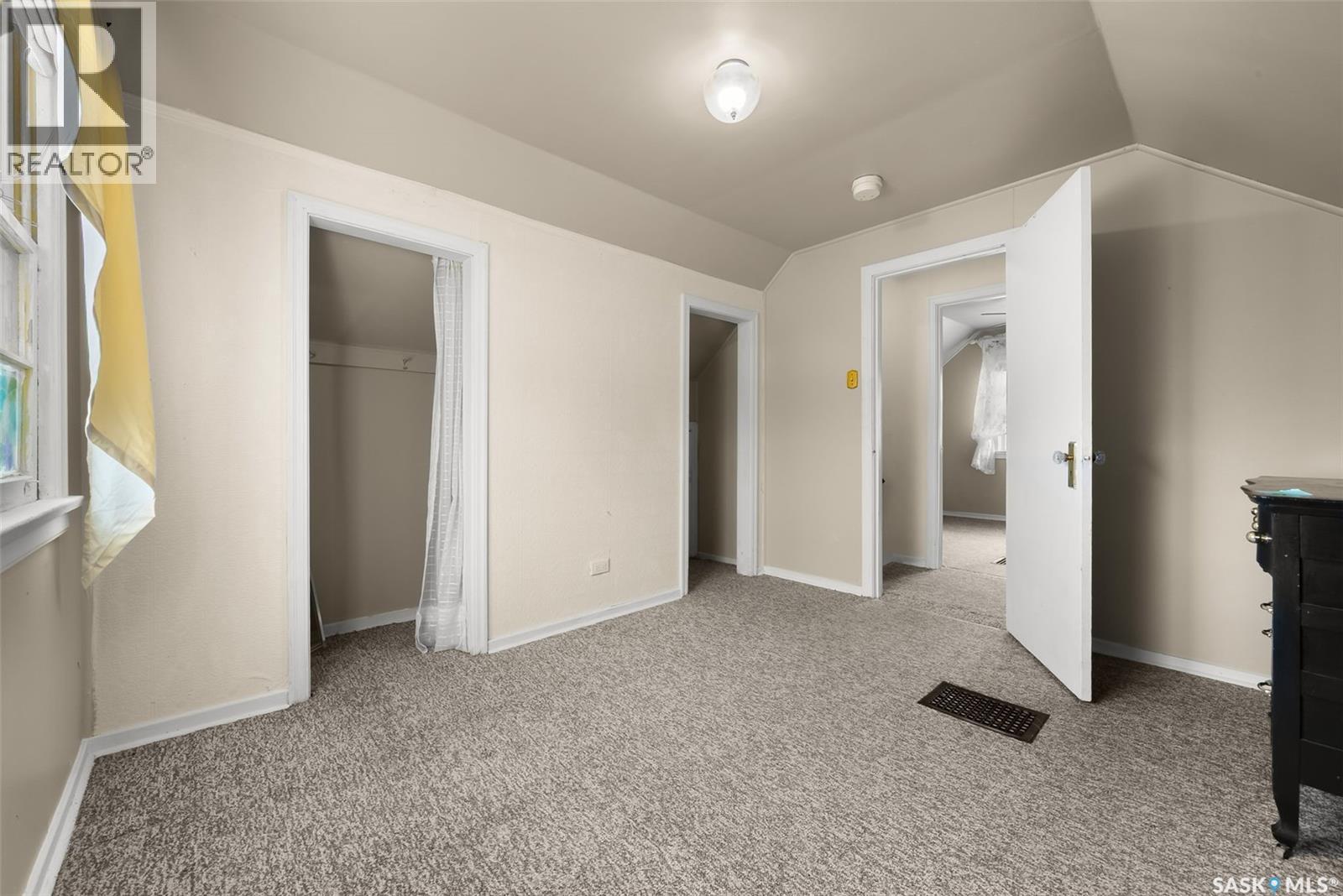 Photo 17 of 1270 Pasqua Street, Regina SK