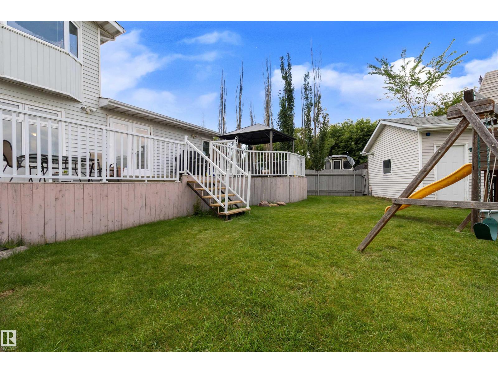 Photo 52 of 4520 124 Av Nw, Edmonton AB