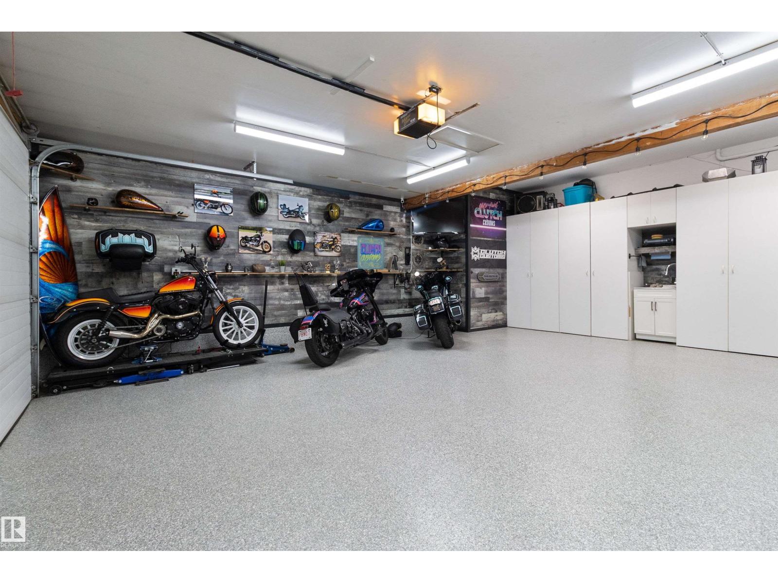 Photo 58 of 4520 124 Av Nw, Edmonton AB