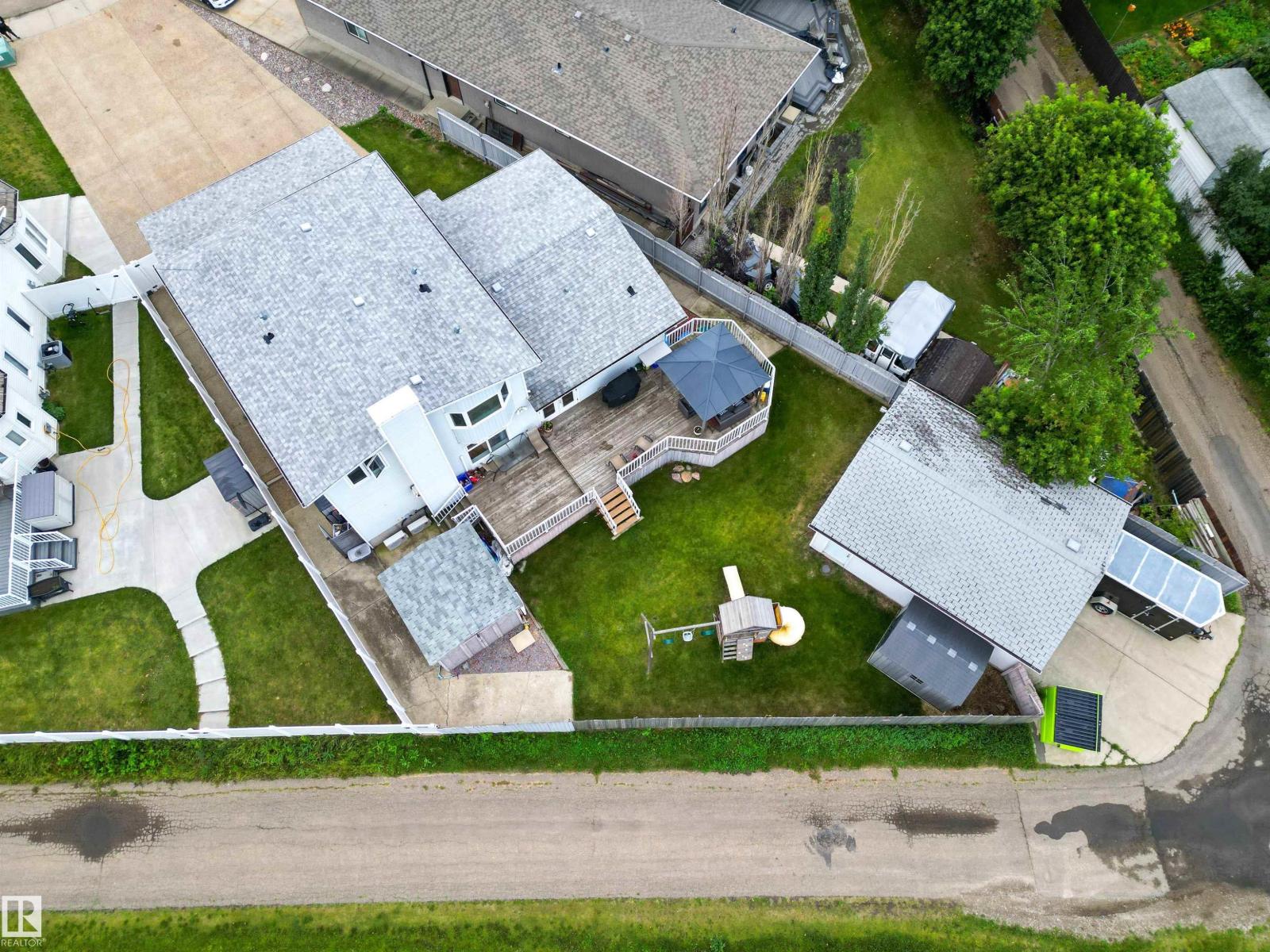 Photo 66 of 4520 124 Av Nw, Edmonton AB