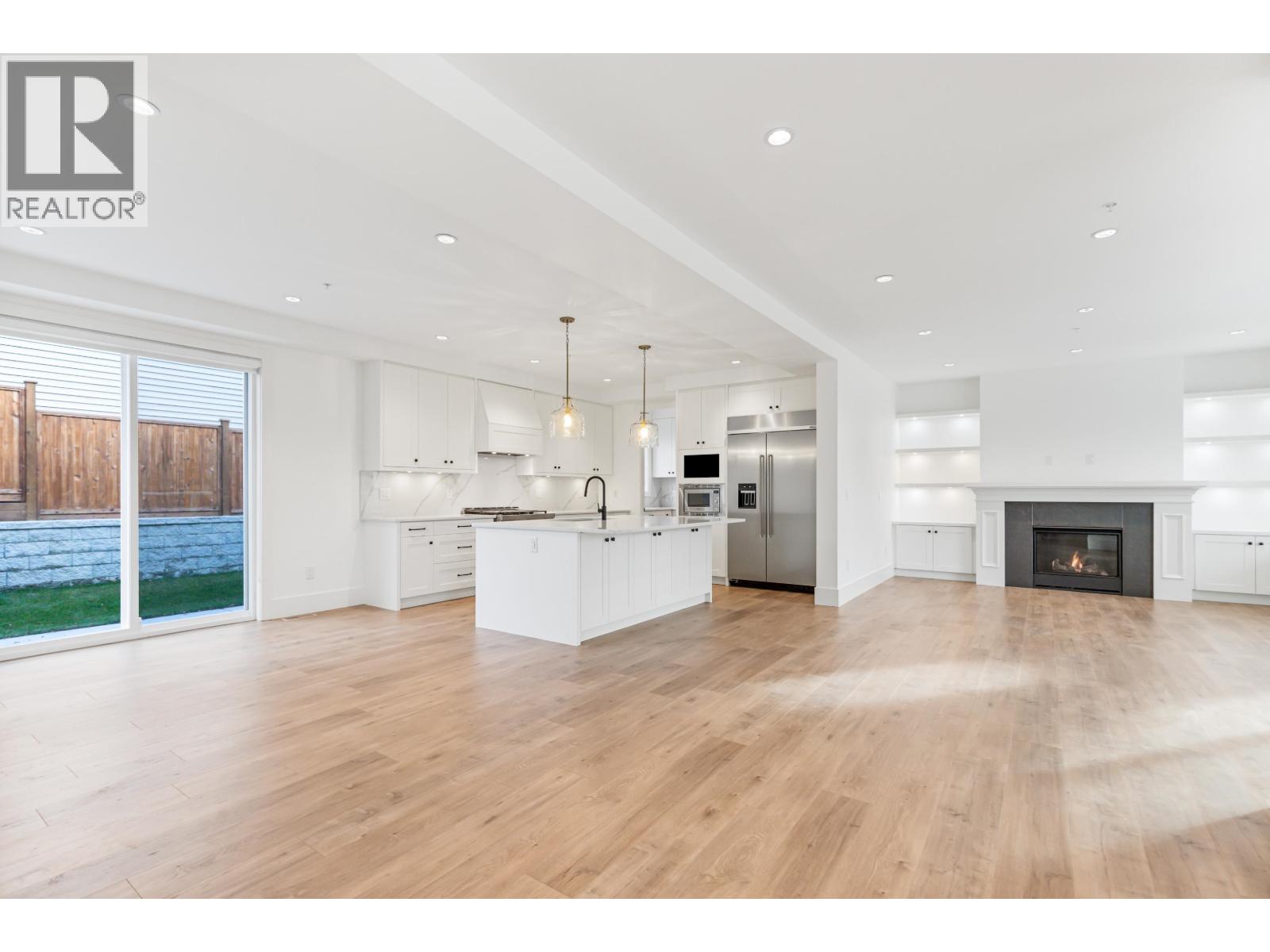 Photo 6 of 13590 231 B Street, Maple Ridge BC
