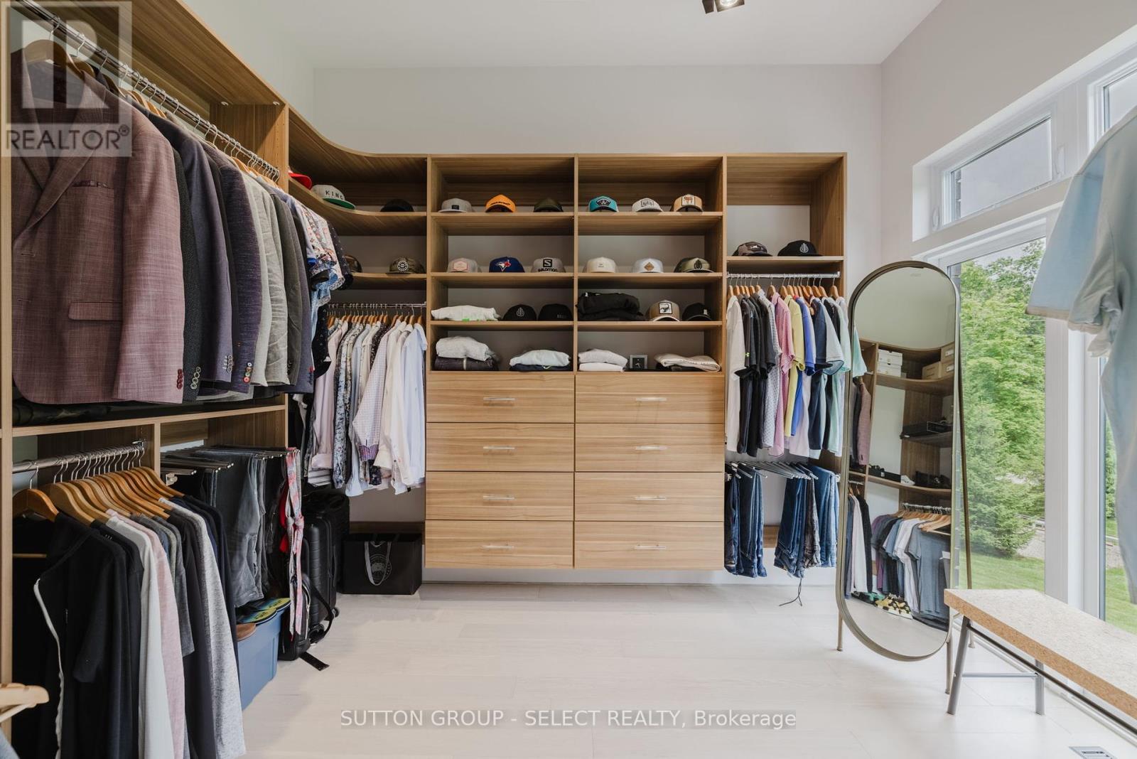 Photo 21 of 9385 Elviage Drive, London South ON