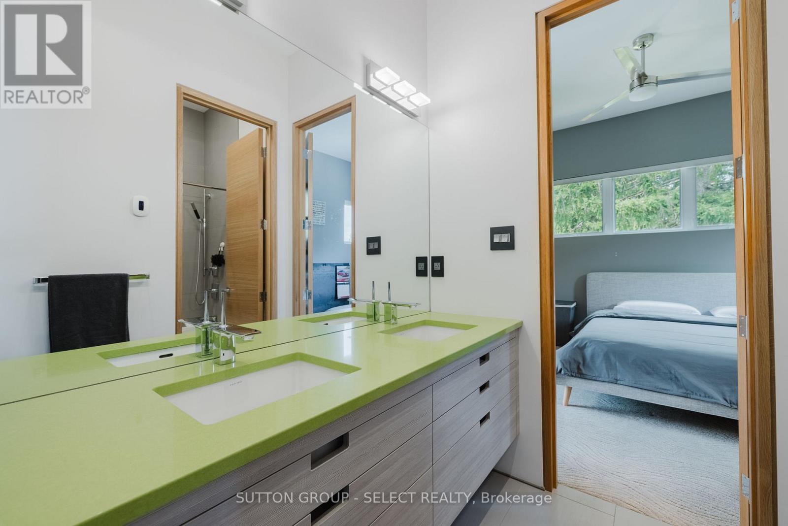 Photo 9 of 9385 Elviage Drive, London South ON