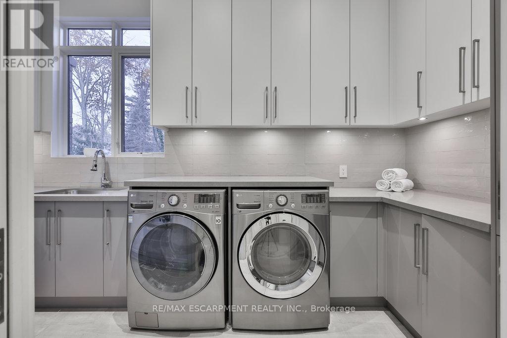 Photo 17 of 1293 Woodland Avenue, Mississauga ON