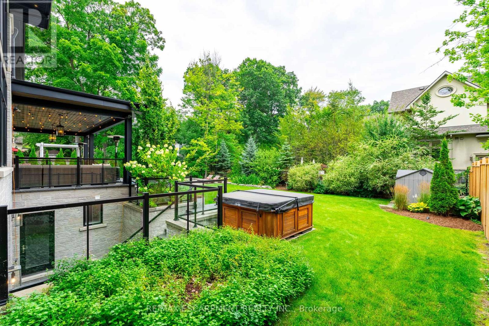 Photo 41 of 1293 Woodland Avenue, Mississauga ON