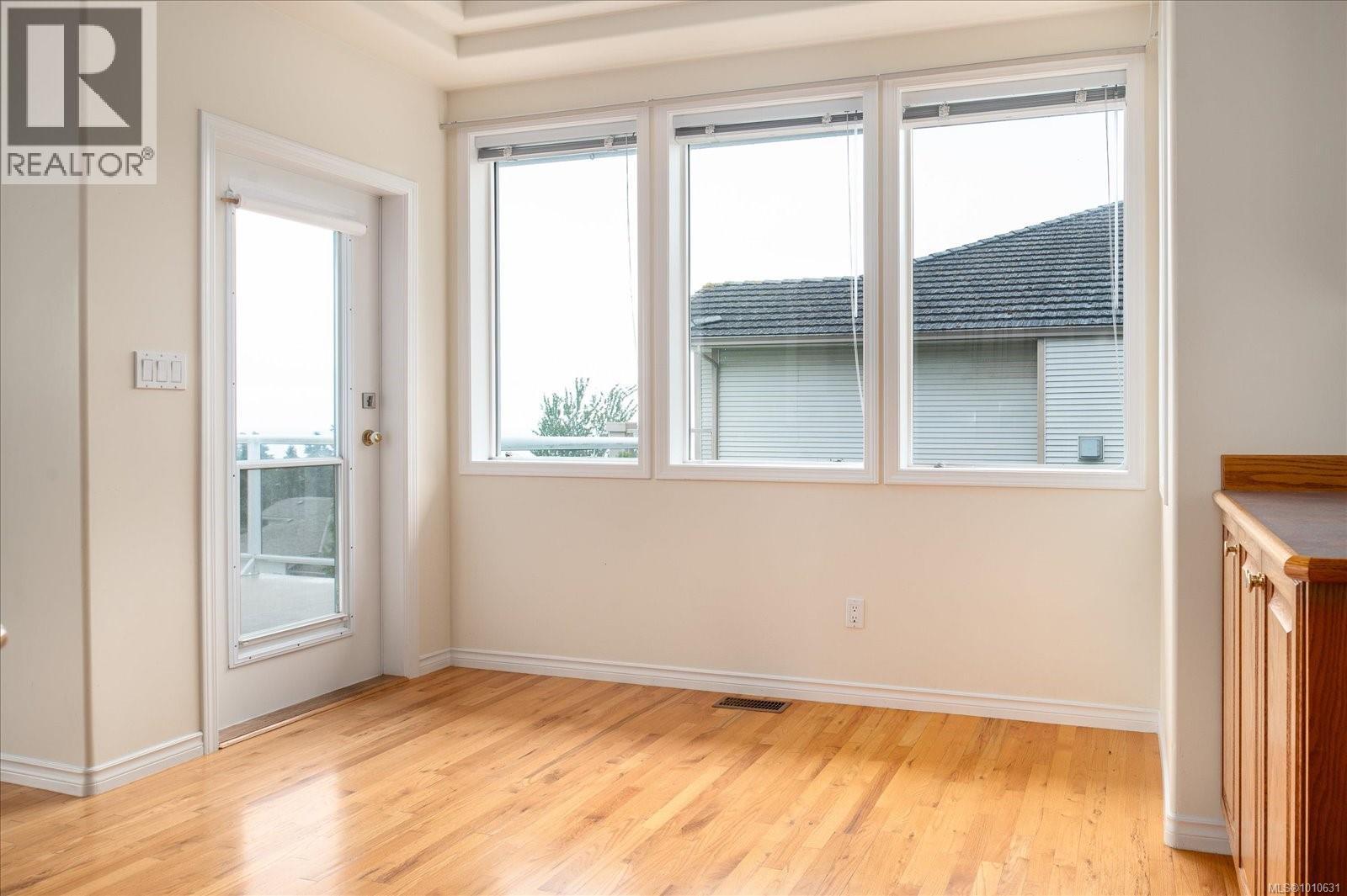 Photo 14 of 4072 Eagle View Dr, Nanaimo BC