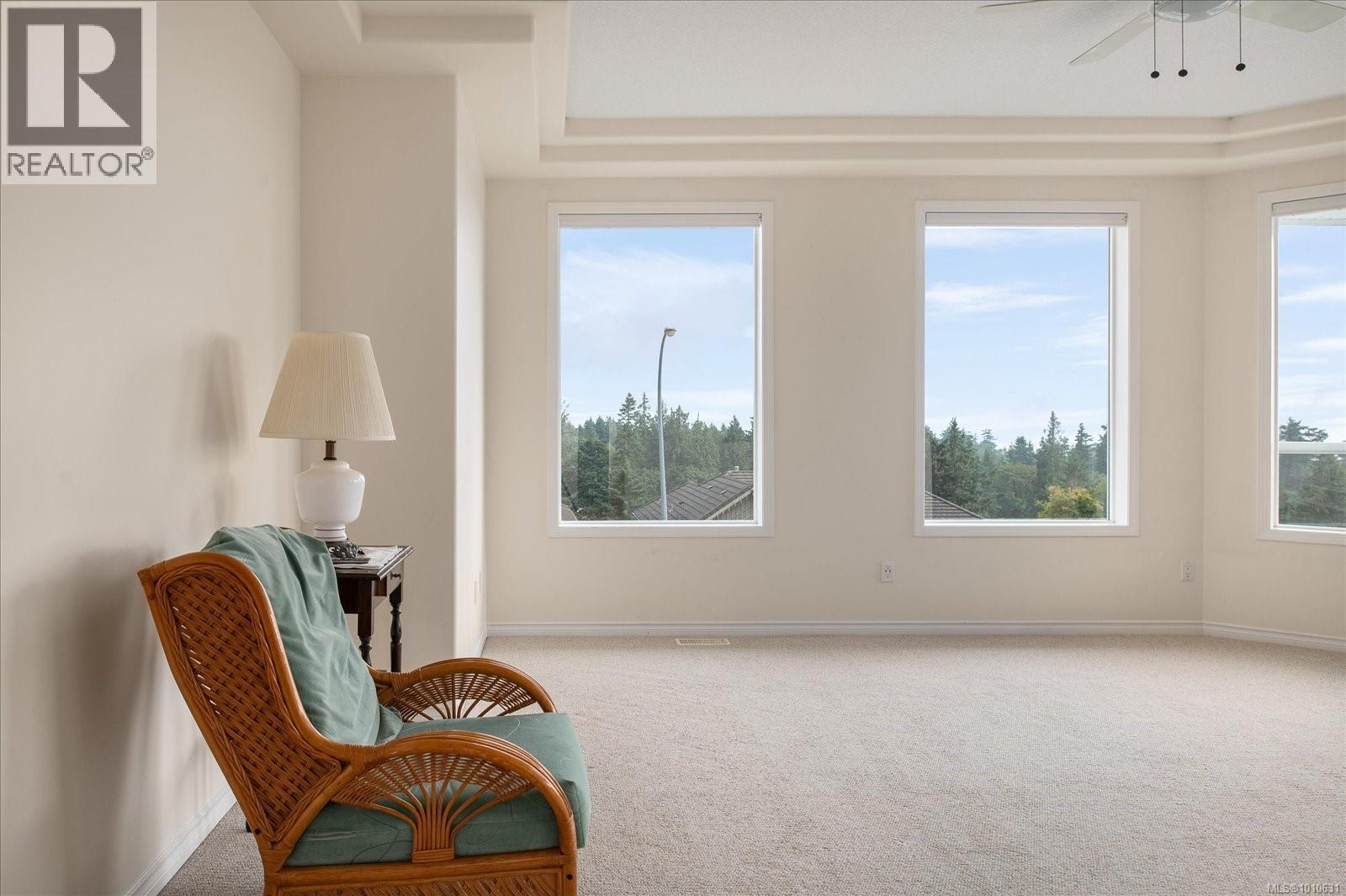 Photo 8 of 4072 Eagle View Dr, Nanaimo BC