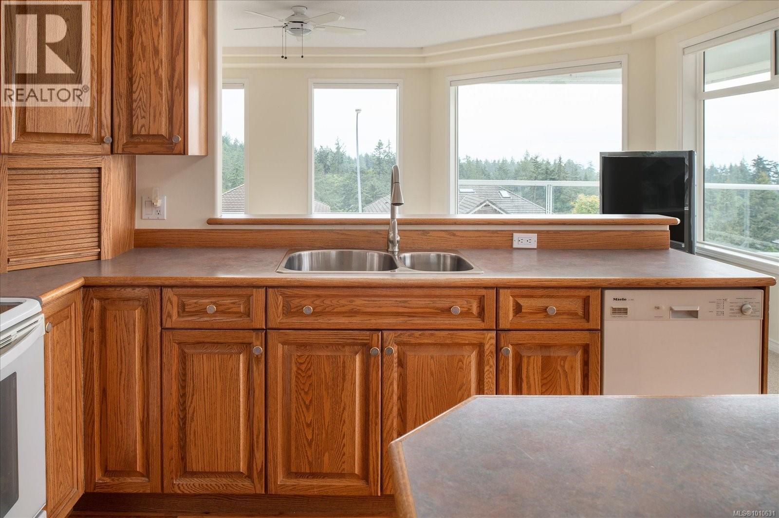 Photo 15 of 4072 Eagle View Dr, Nanaimo BC