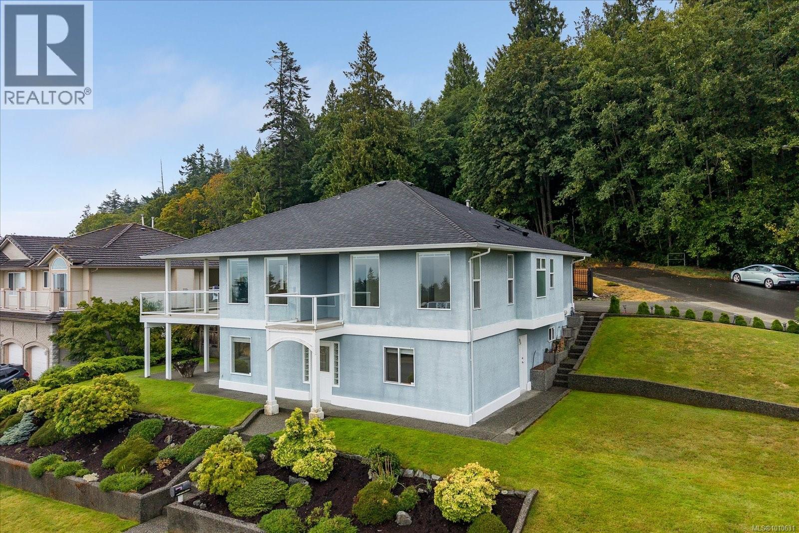 Photo 1 of 4072 Eagle View Dr, Nanaimo BC