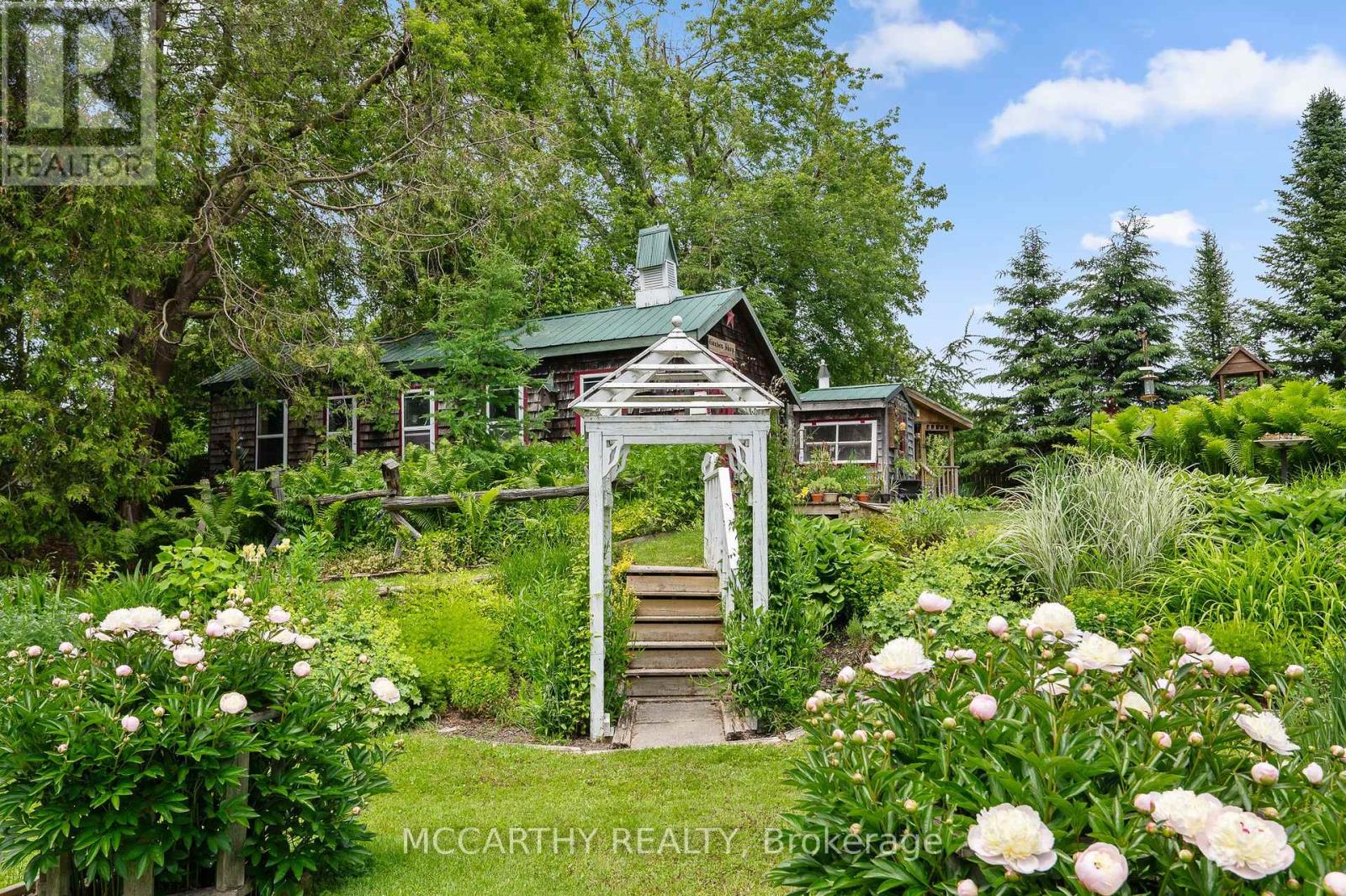 Photo 10 of 260 Main Street, Melancthon ON