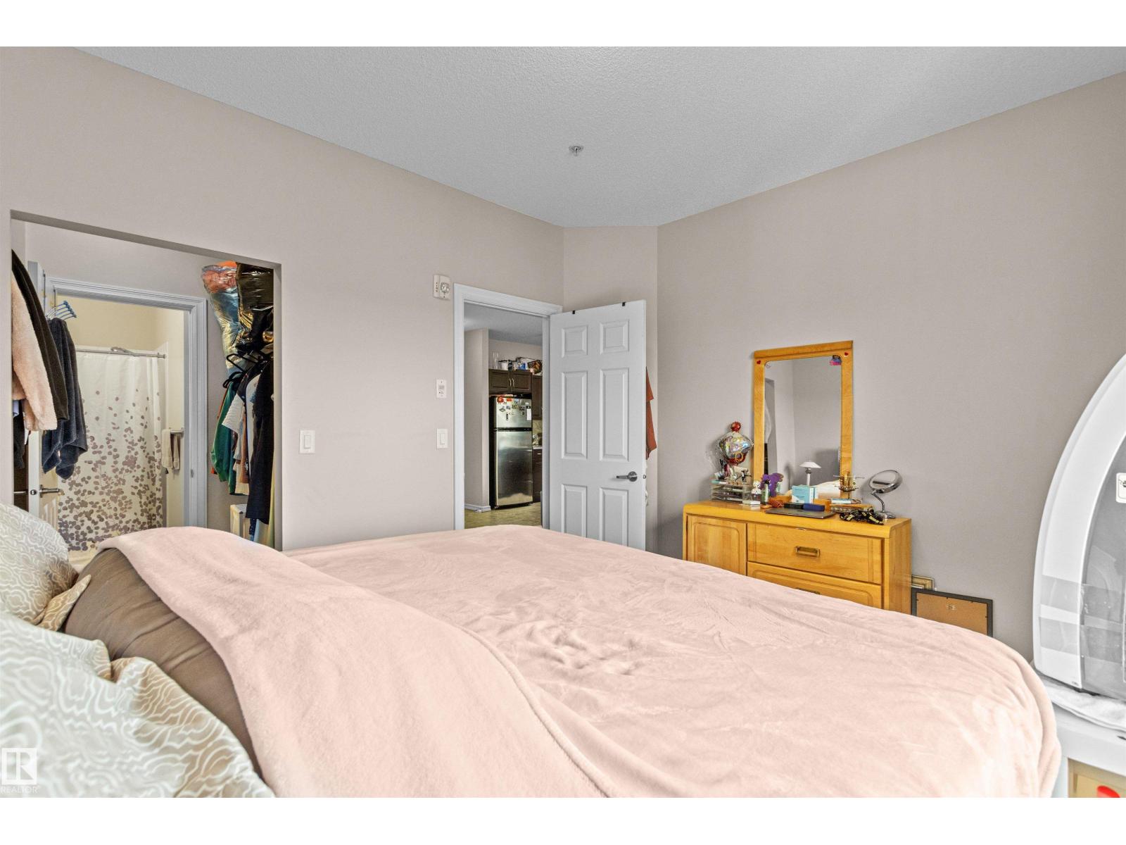 Photo 10 of 436 263 Macewan Rd Sw, Edmonton AB