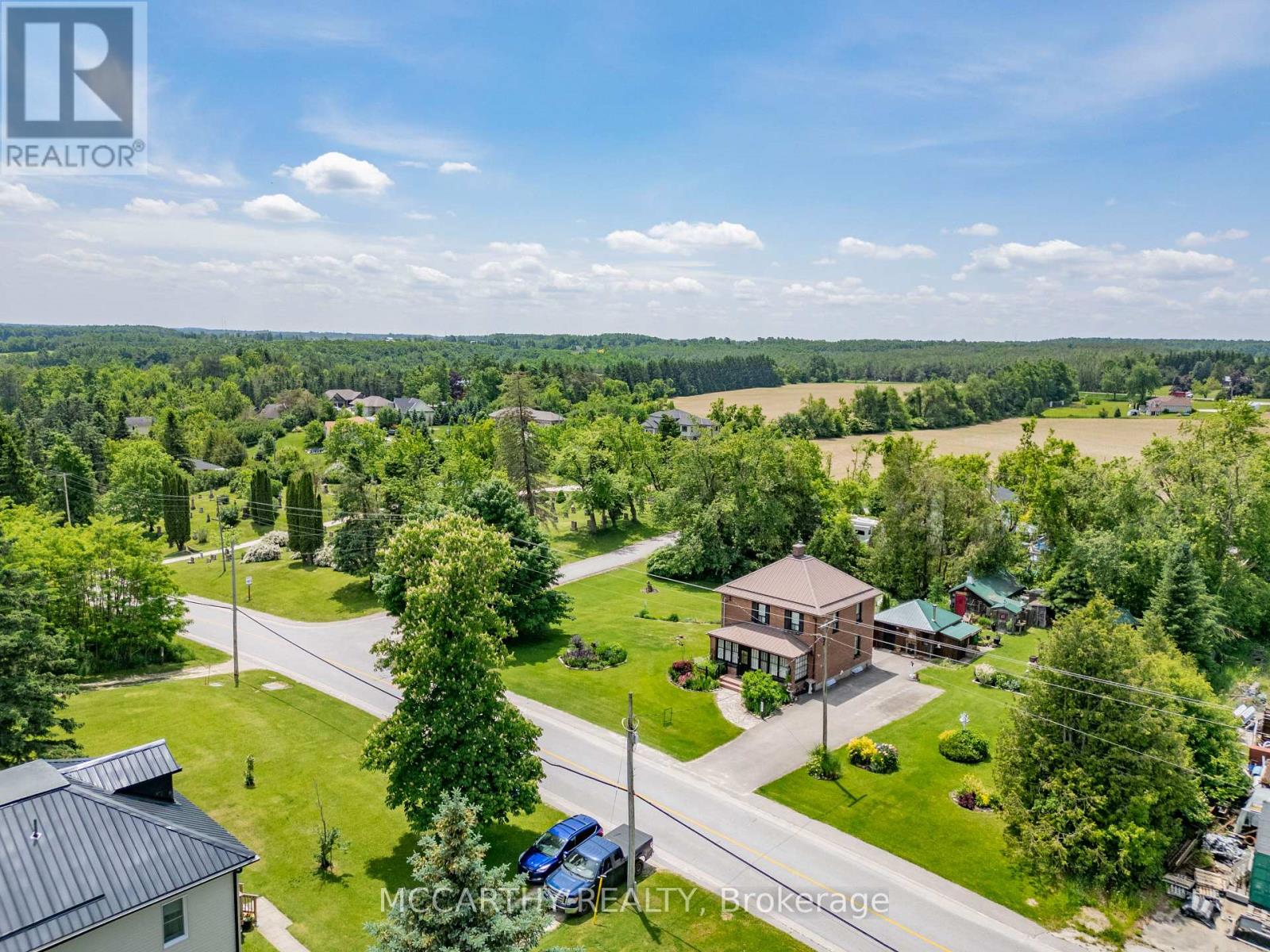 Photo 9 of 260 Main Street, Melancthon ON