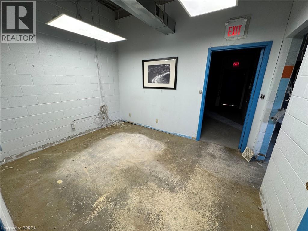 Photo 6 of 70 Frid Street Unit 8 A, Hamilton ON
