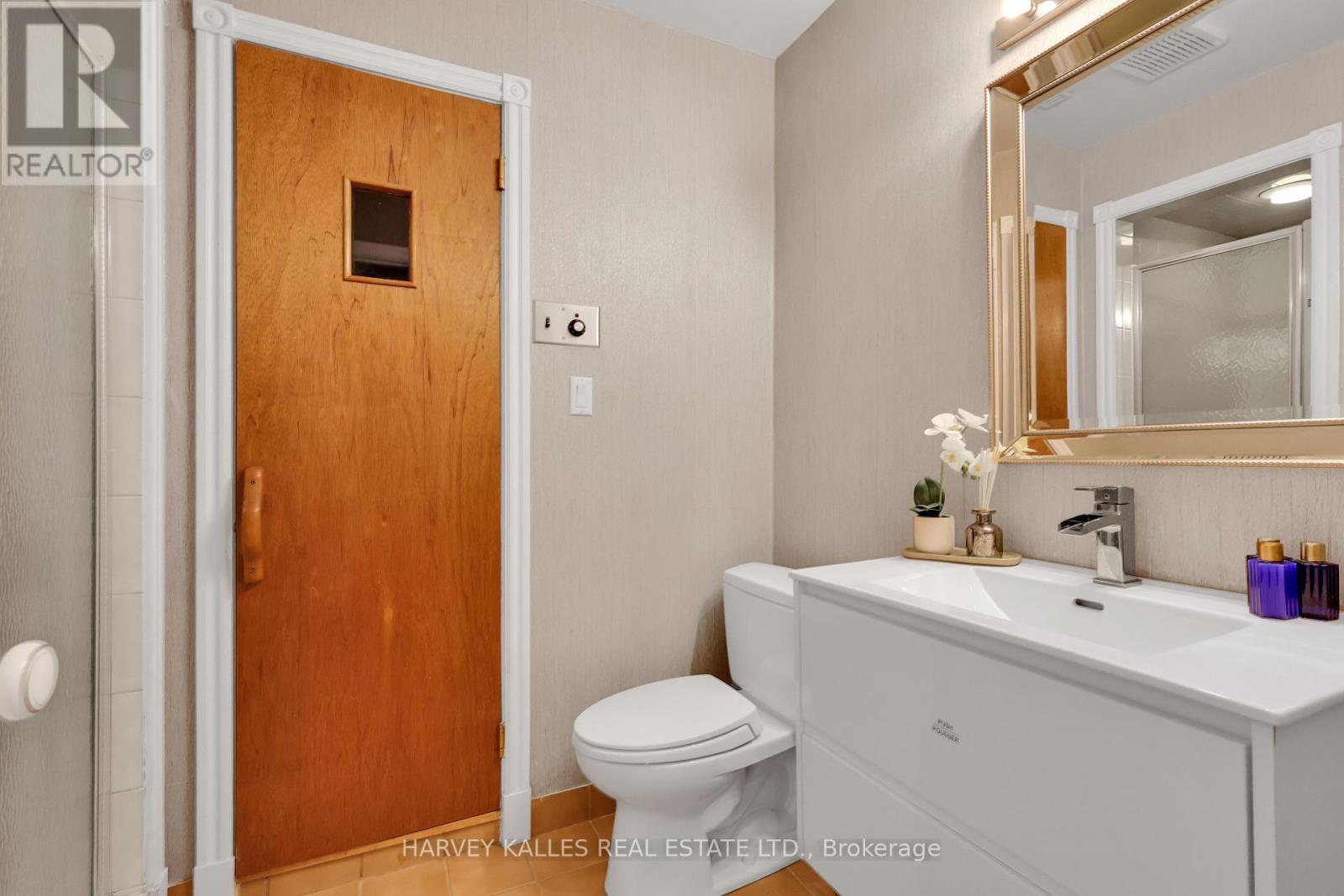 Photo 41 of 42 Grangemill Crescent, Toronto ON