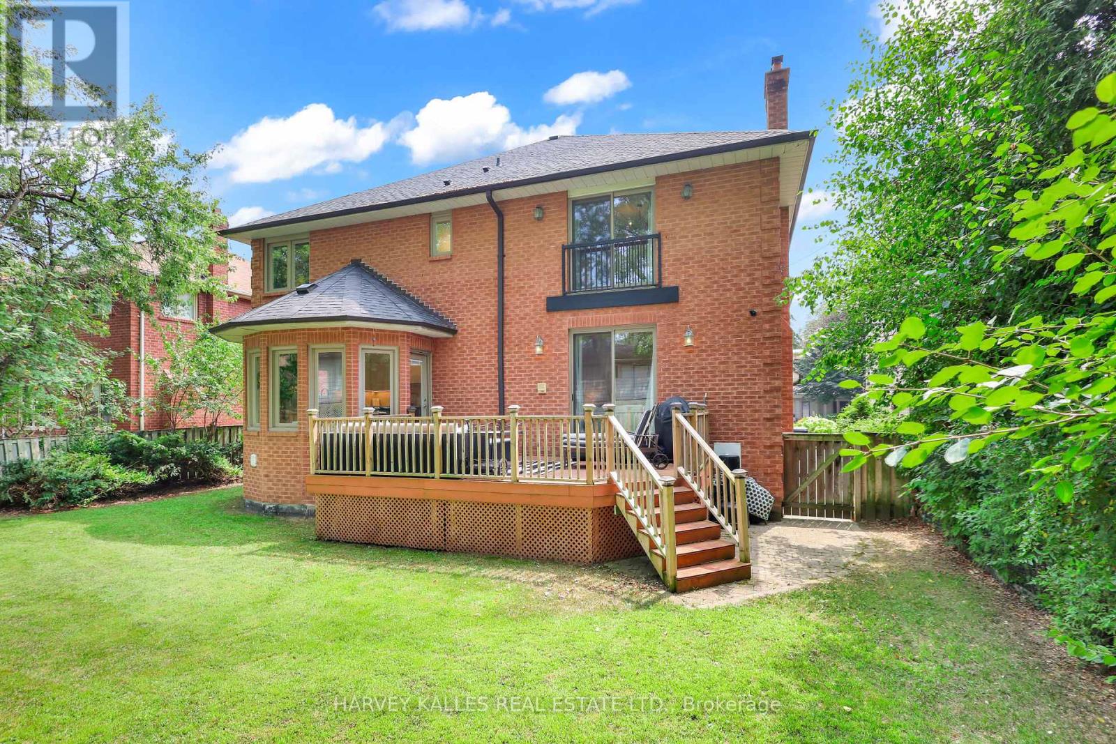 Photo 48 of 42 Grangemill Crescent, Toronto ON