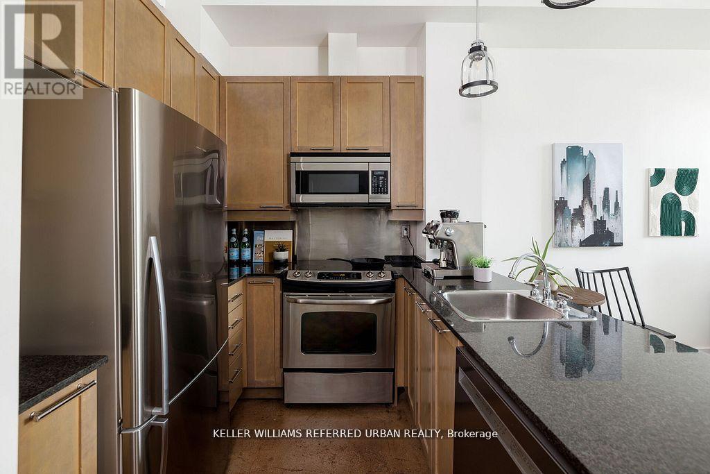 Photo 24 of 618 155 Dalhousie Street, Toronto ON