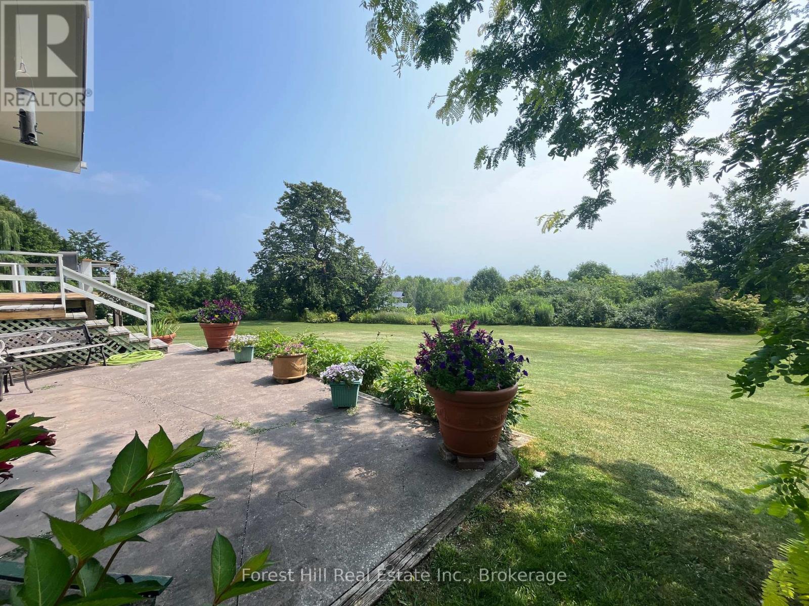 Photo 10 of 104 Mckay Court, Meaford ON