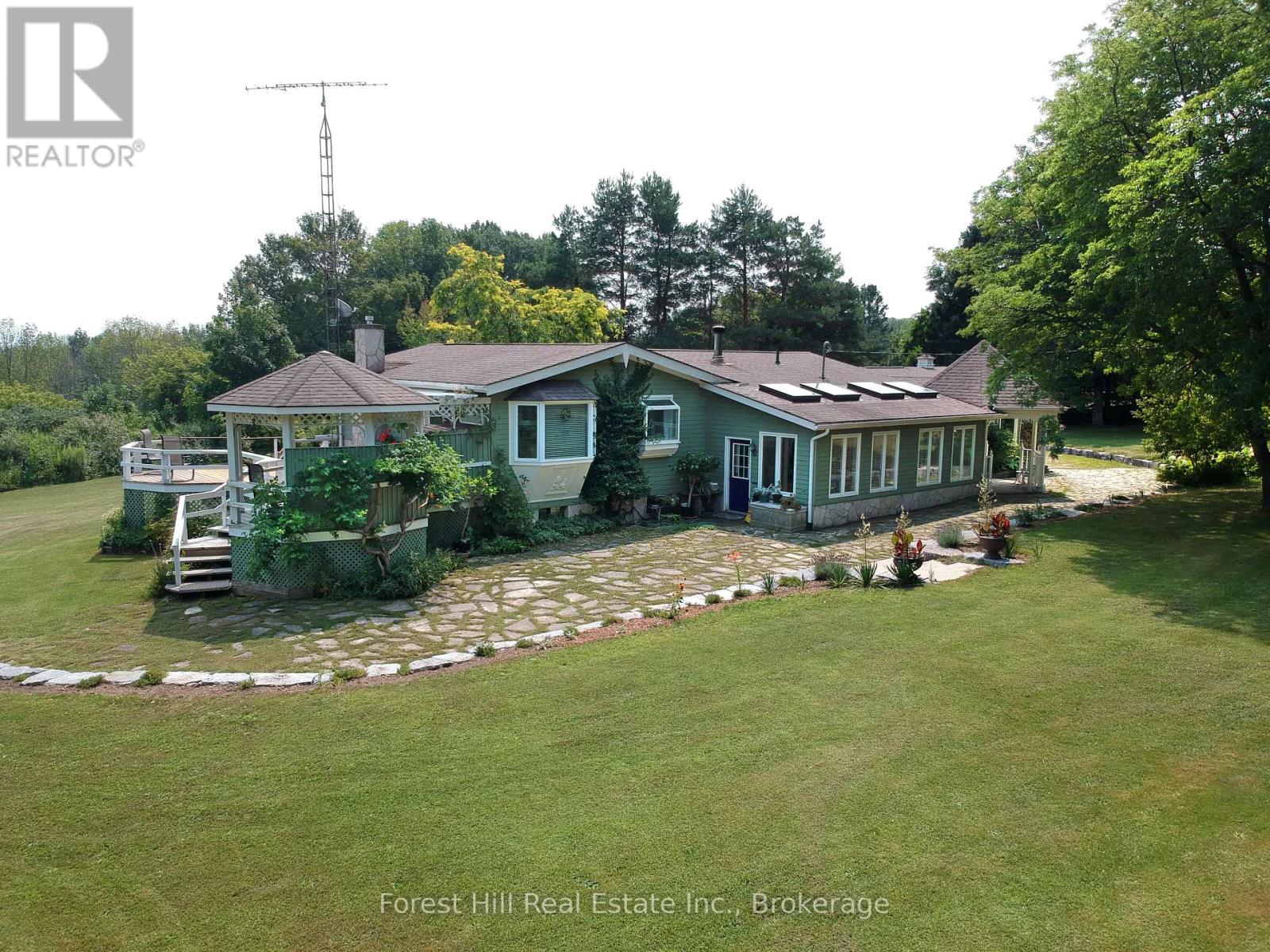 Photo 20 of 104 Mckay Court, Meaford ON