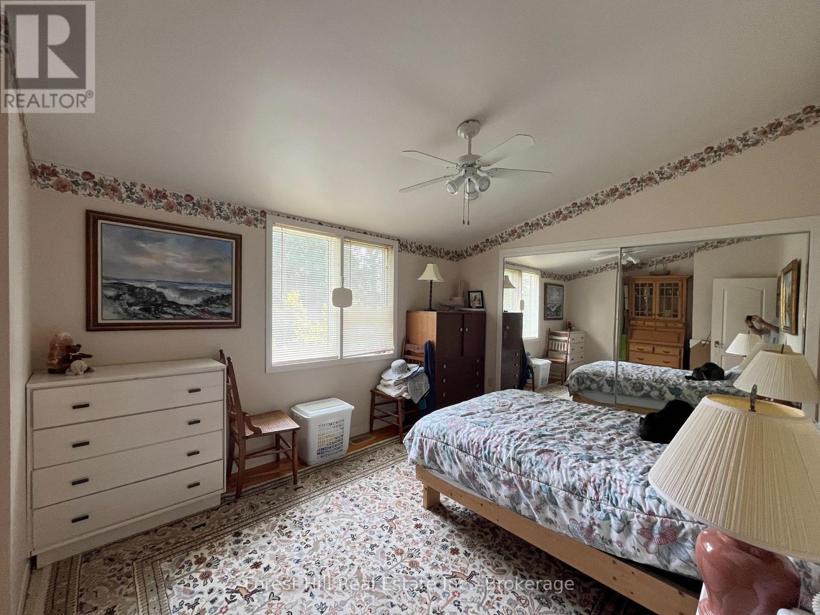 Photo 18 of 104 Mckay Court, Meaford ON