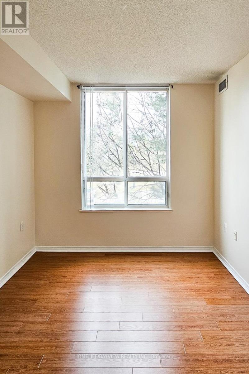 Photo 10 of 202 5001 Finch Avenue E, Toronto ON