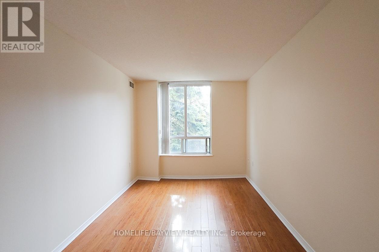Photo 9 of 202 5001 Finch Avenue E, Toronto ON