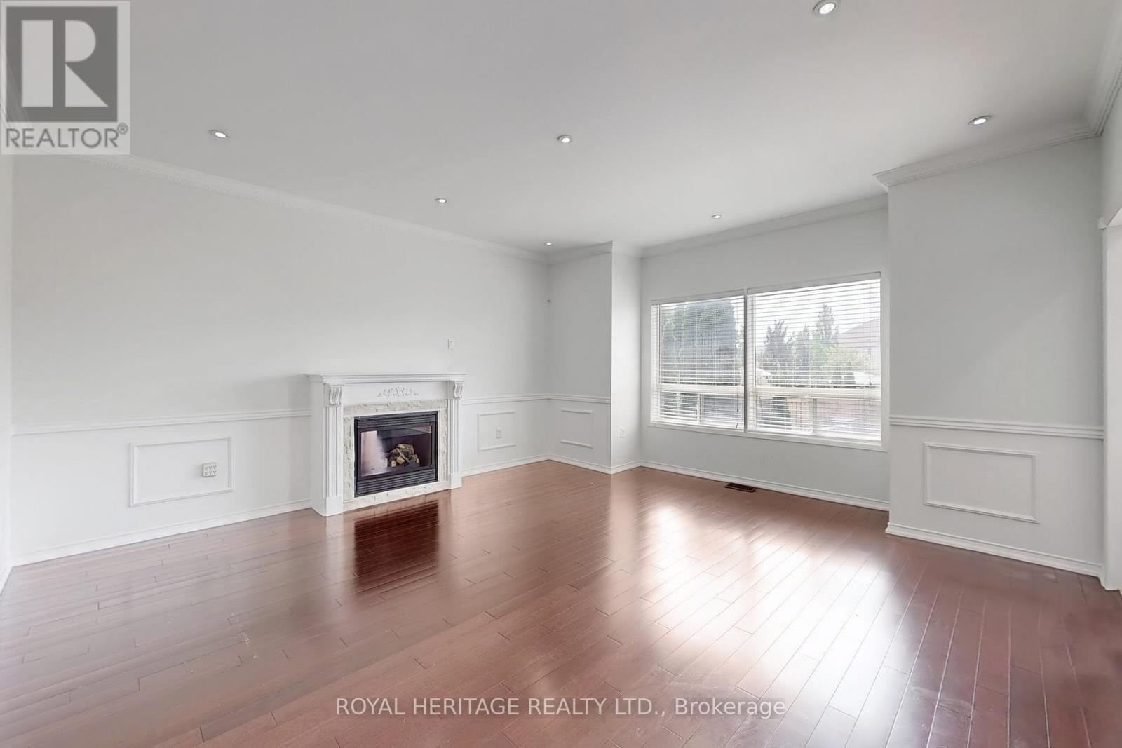 Photo 48 of 1684 Ballantrae Drive, Oshawa ON
