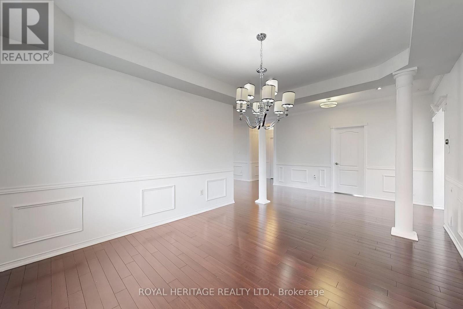 Photo 7 of 1684 Ballantrae Drive, Oshawa ON