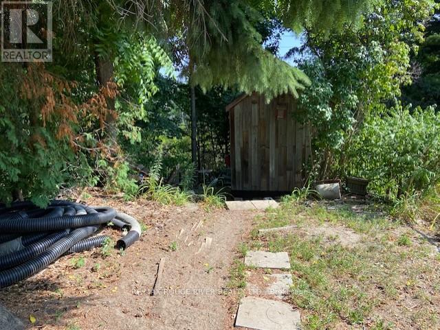 Photo 15 of 23 Westlake Crescent, Toronto ON