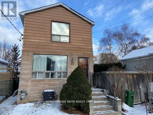 Photo 2 of 23 Westlake Crescent, Toronto ON