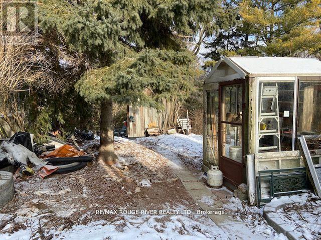 Photo 17 of 23 Westlake Crescent, Toronto ON