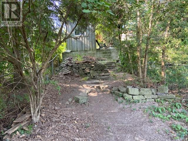 Photo 25 of 23 Westlake Crescent, Toronto ON