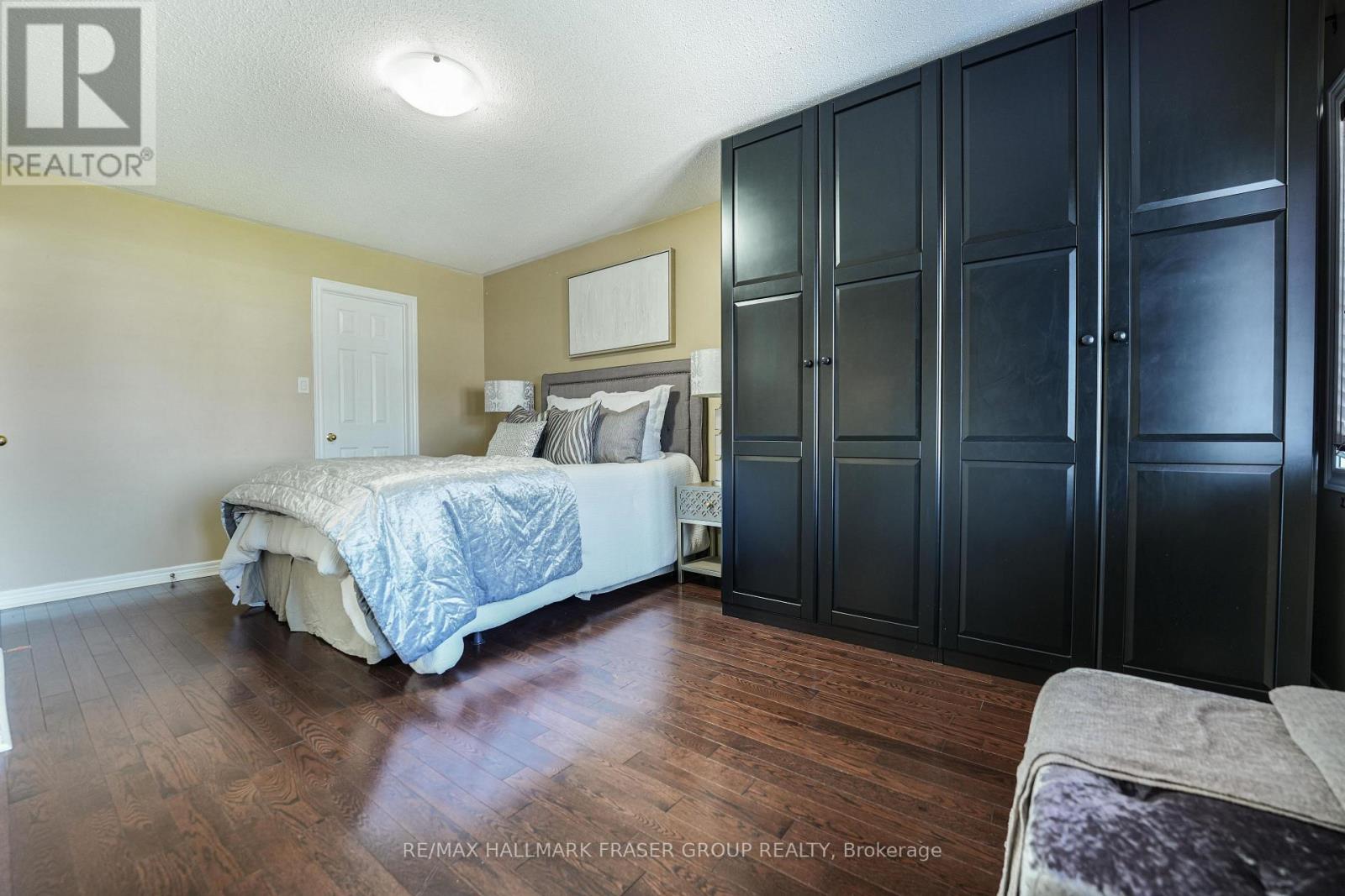 Photo 18 of 69 Jonesridge Drive, Ajax ON