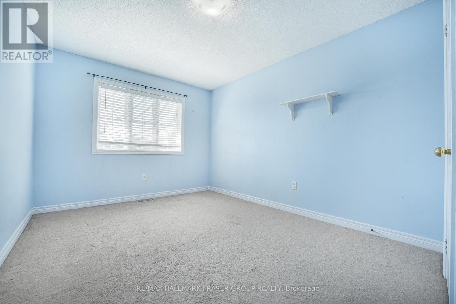 Photo 25 of 69 Jonesridge Drive, Ajax ON