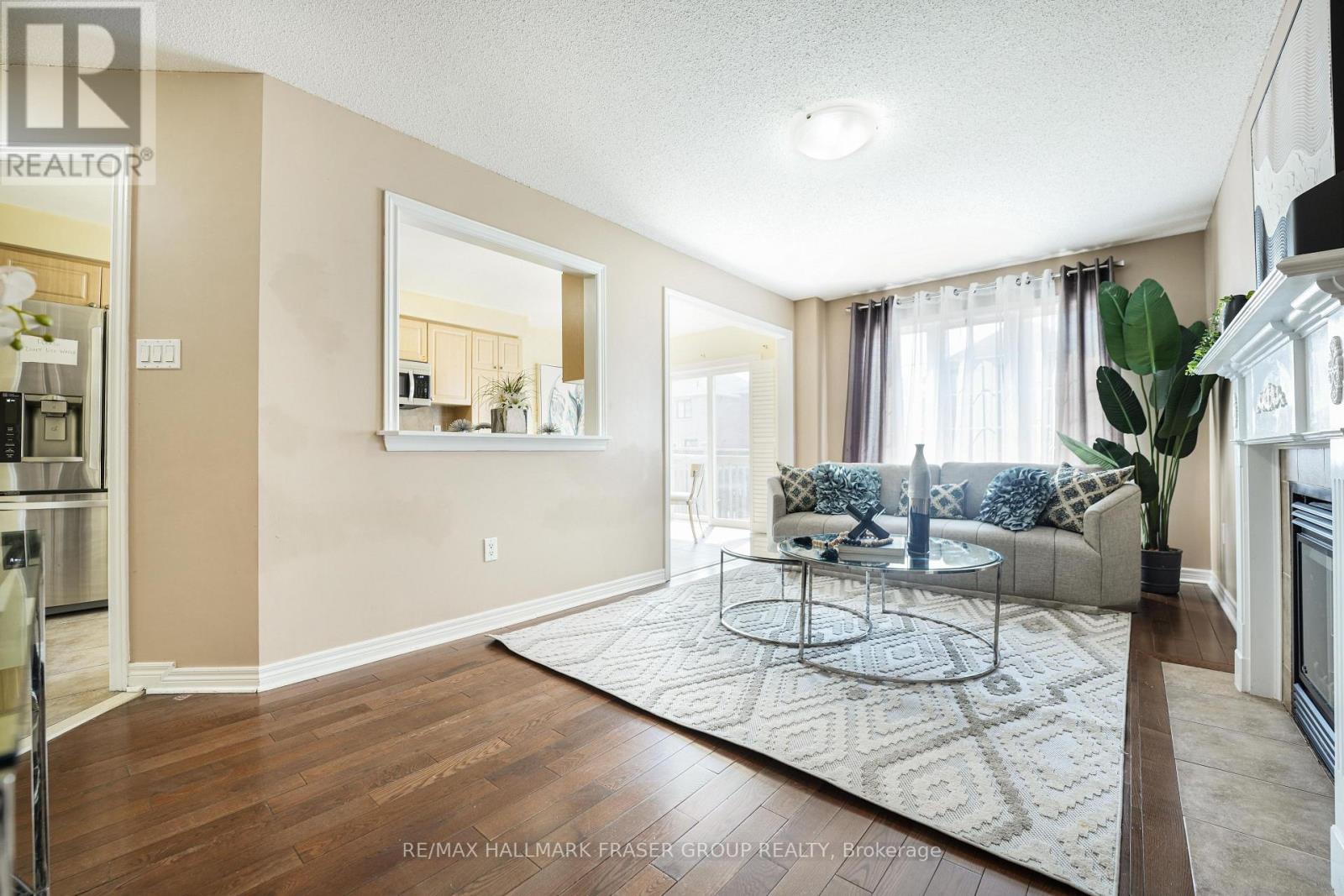 Photo 9 of 69 Jonesridge Drive, Ajax ON