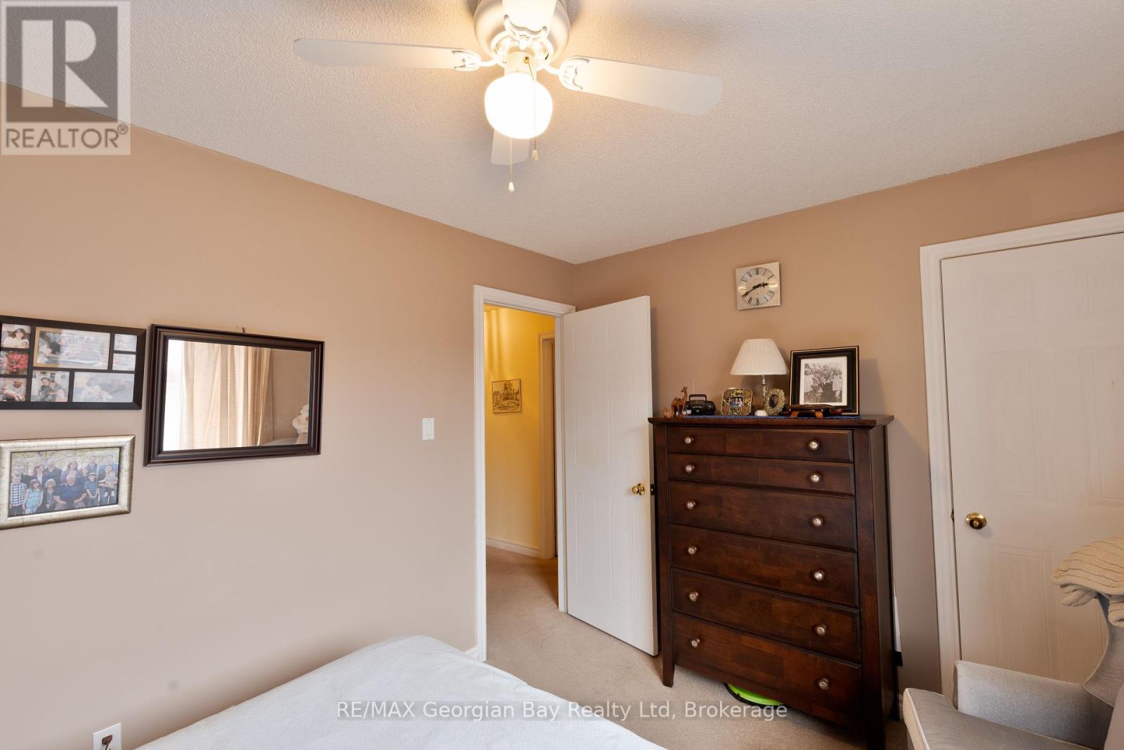 Photo 11 of 1057 Dina Crescent, Midland ON