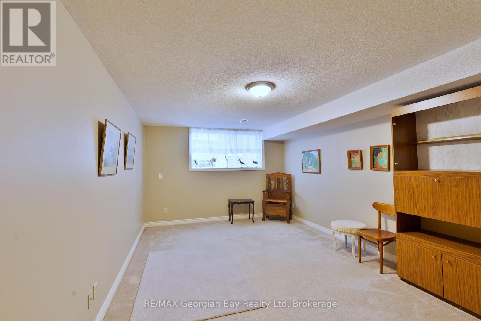 Photo 13 of 1057 Dina Crescent, Midland ON