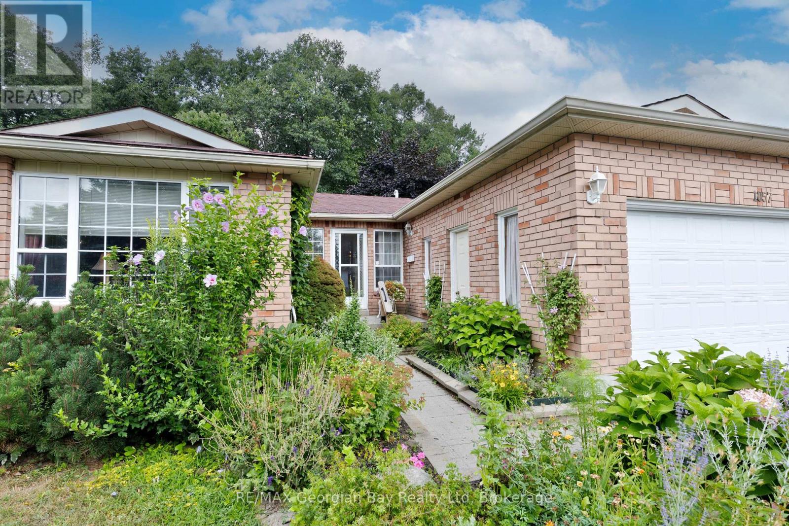 Photo 25 of 1057 Dina Crescent, Midland ON