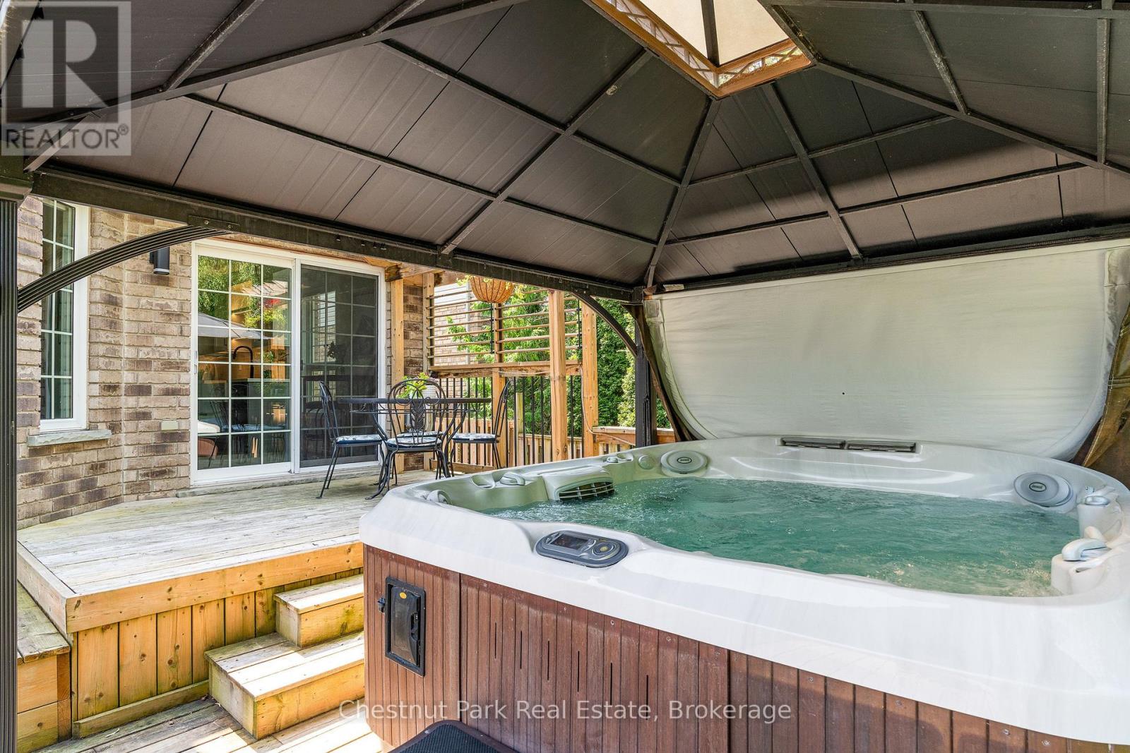 Photo 16 of 13 Brooke Avenue, Collingwood ON