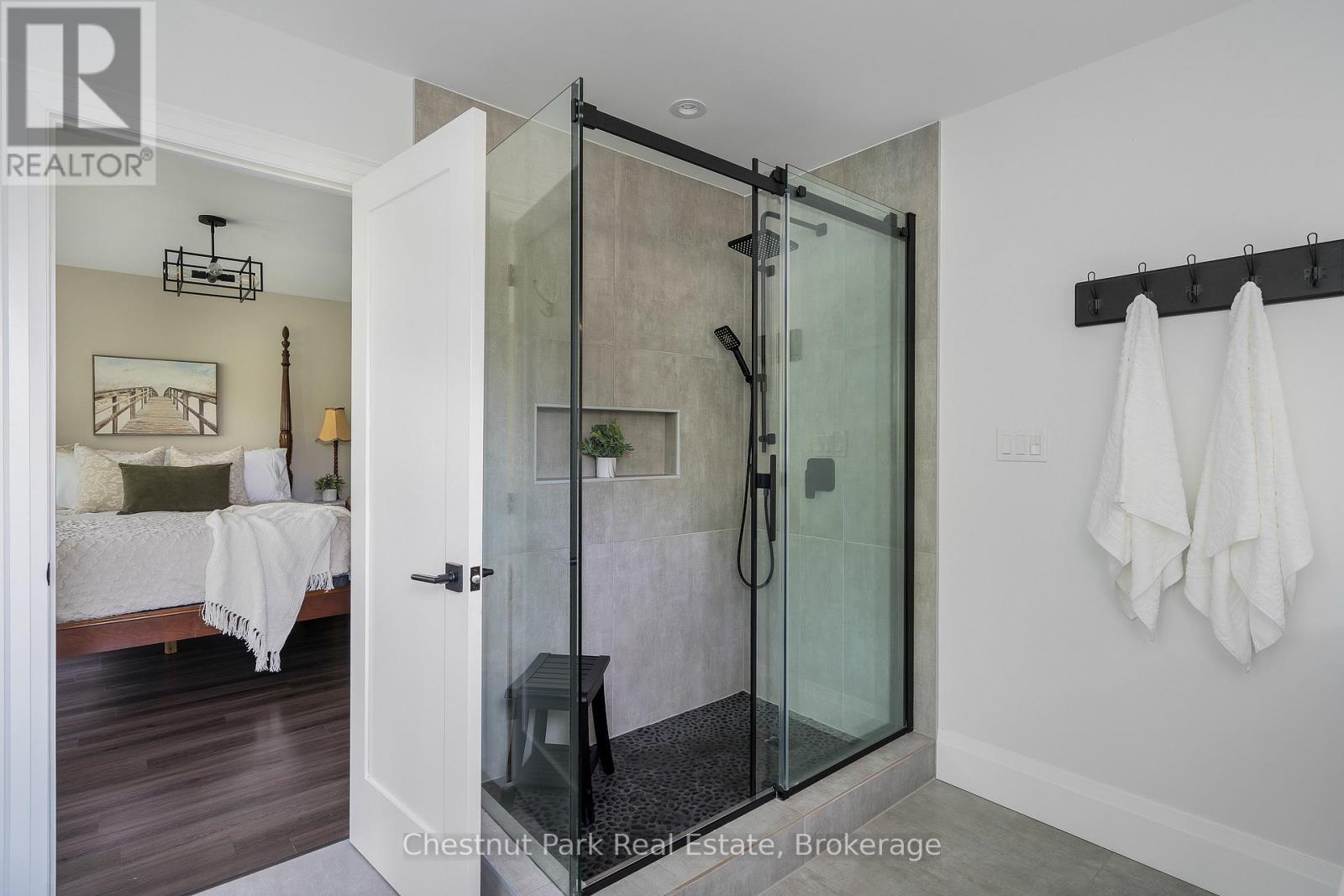 Photo 29 of 13 Brooke Avenue, Collingwood ON