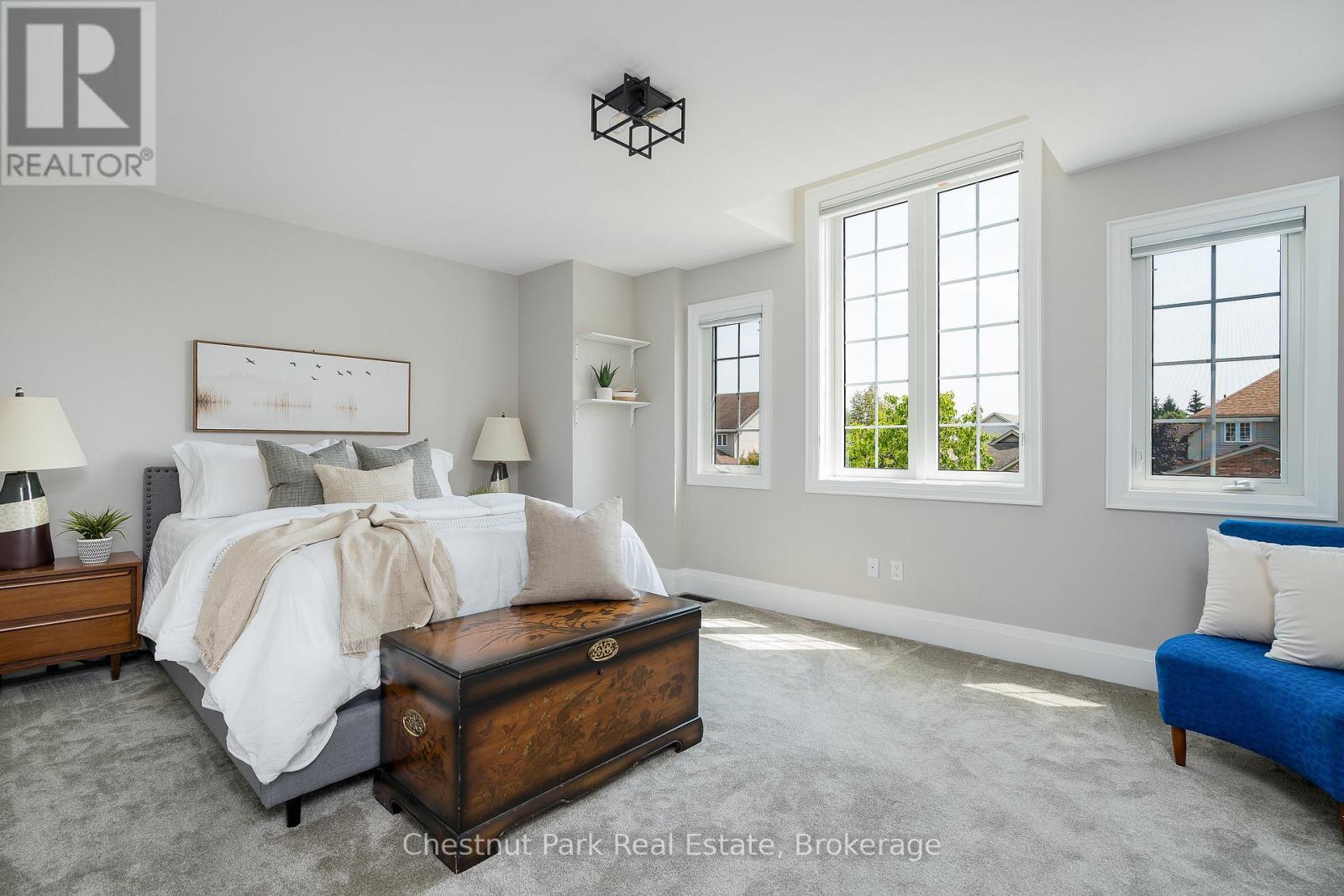 Photo 38 of 13 Brooke Avenue, Collingwood ON