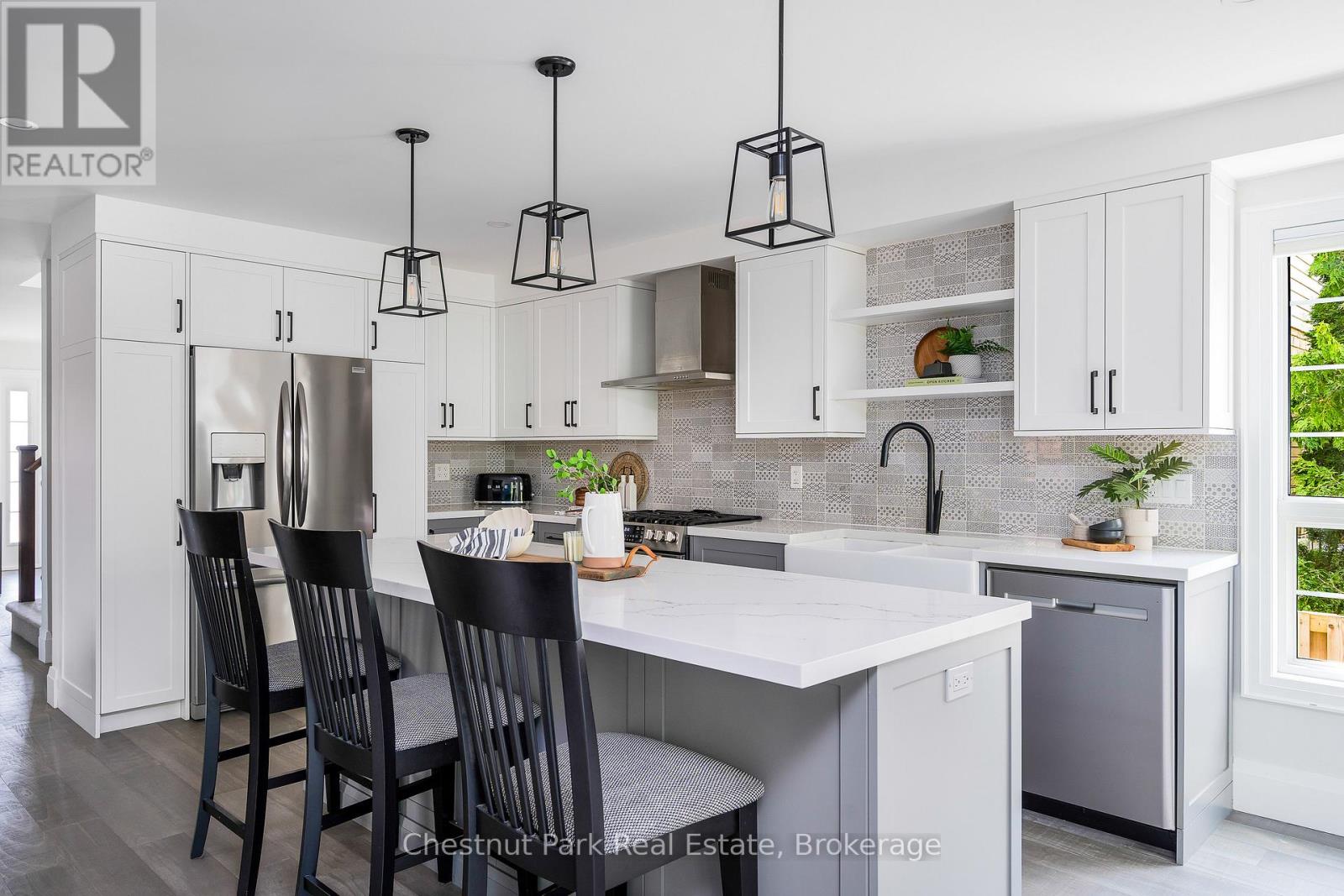 Photo 9 of 13 Brooke Avenue, Collingwood ON
