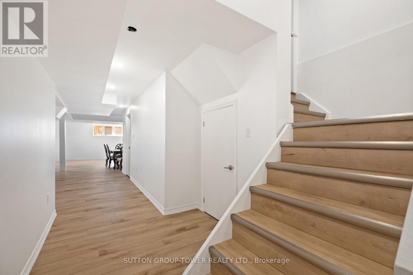 Photo 19 of 10 Alistair Crescent, Vaughan ON