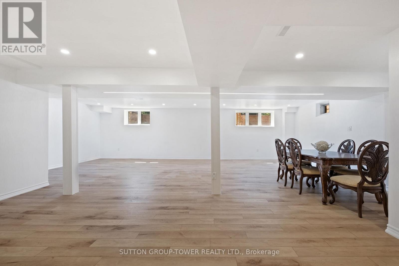 Photo 36 of 10 Alistair Crescent, Vaughan ON