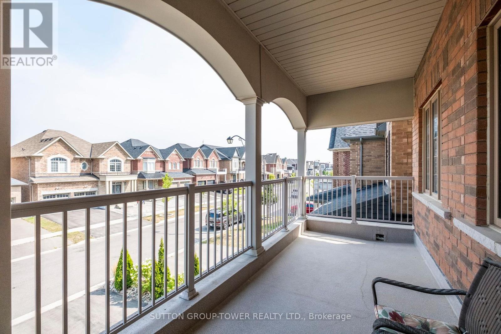 Photo 22 of 10 Alistair Crescent, Vaughan ON