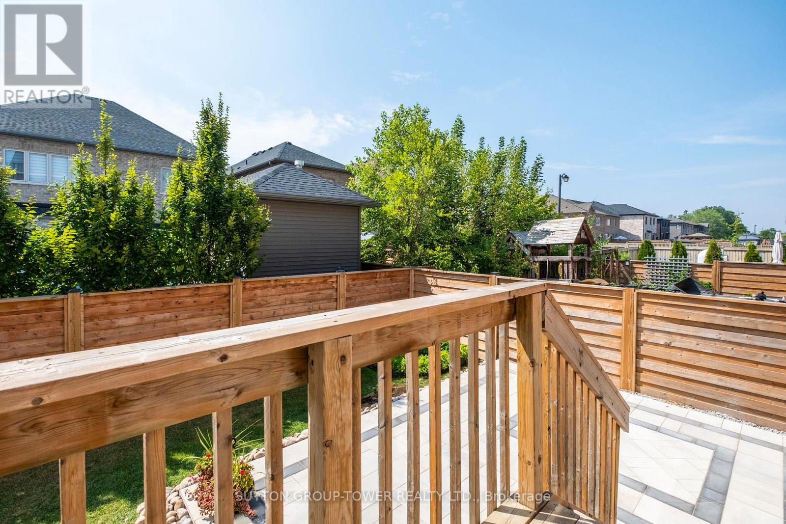 Photo 28 of 10 Alistair Crescent, Vaughan ON