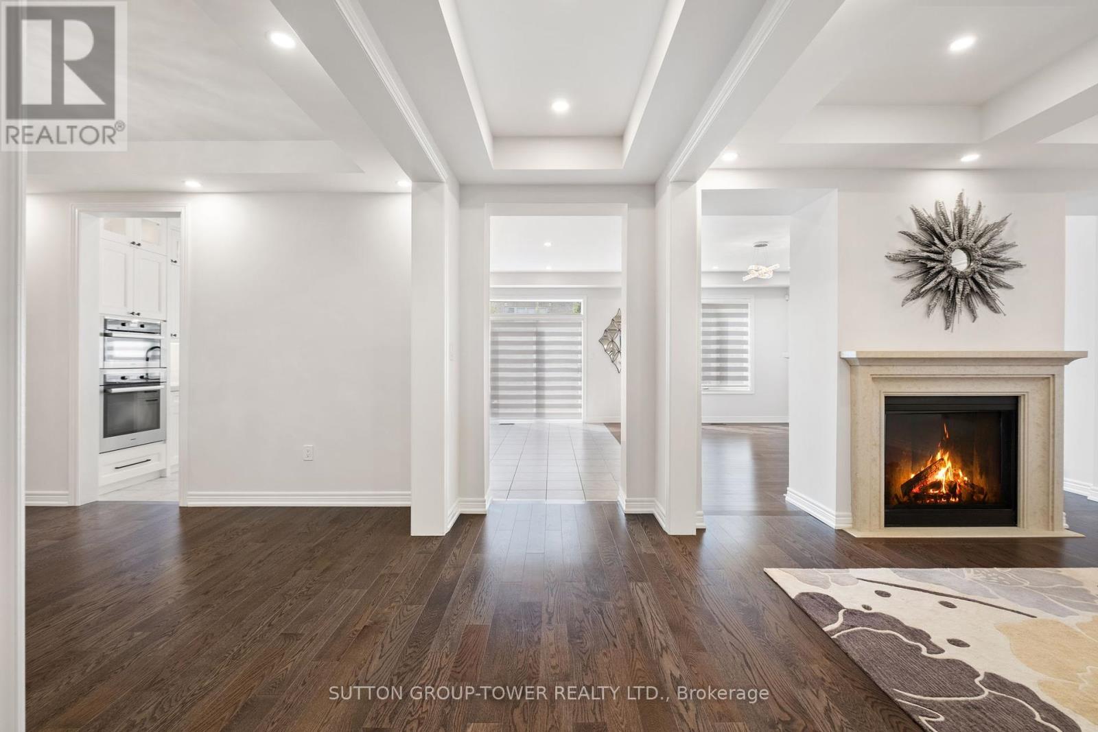 Photo 15 of 10 Alistair Crescent, Vaughan ON