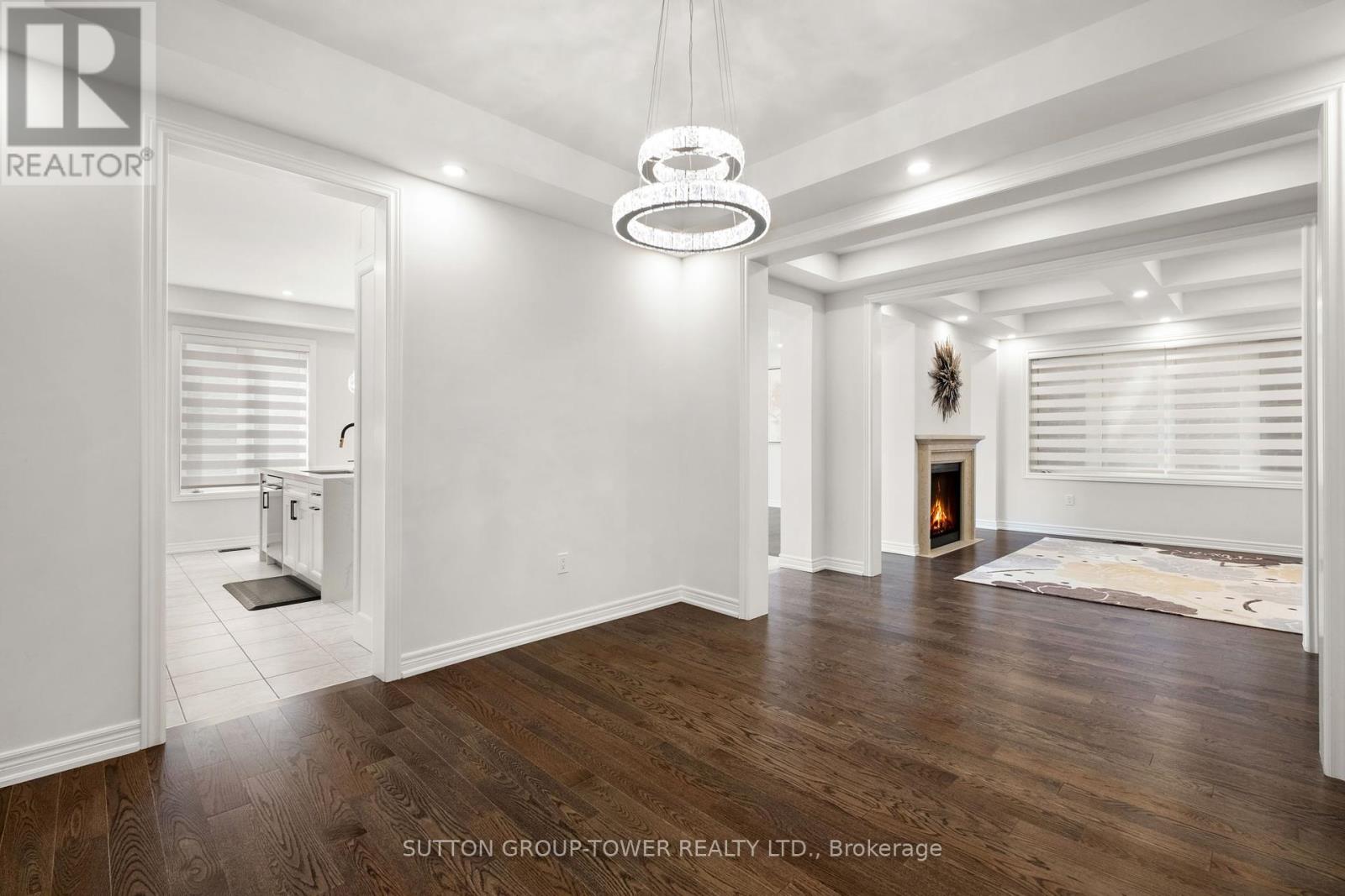 Photo 34 of 10 Alistair Crescent, Vaughan ON